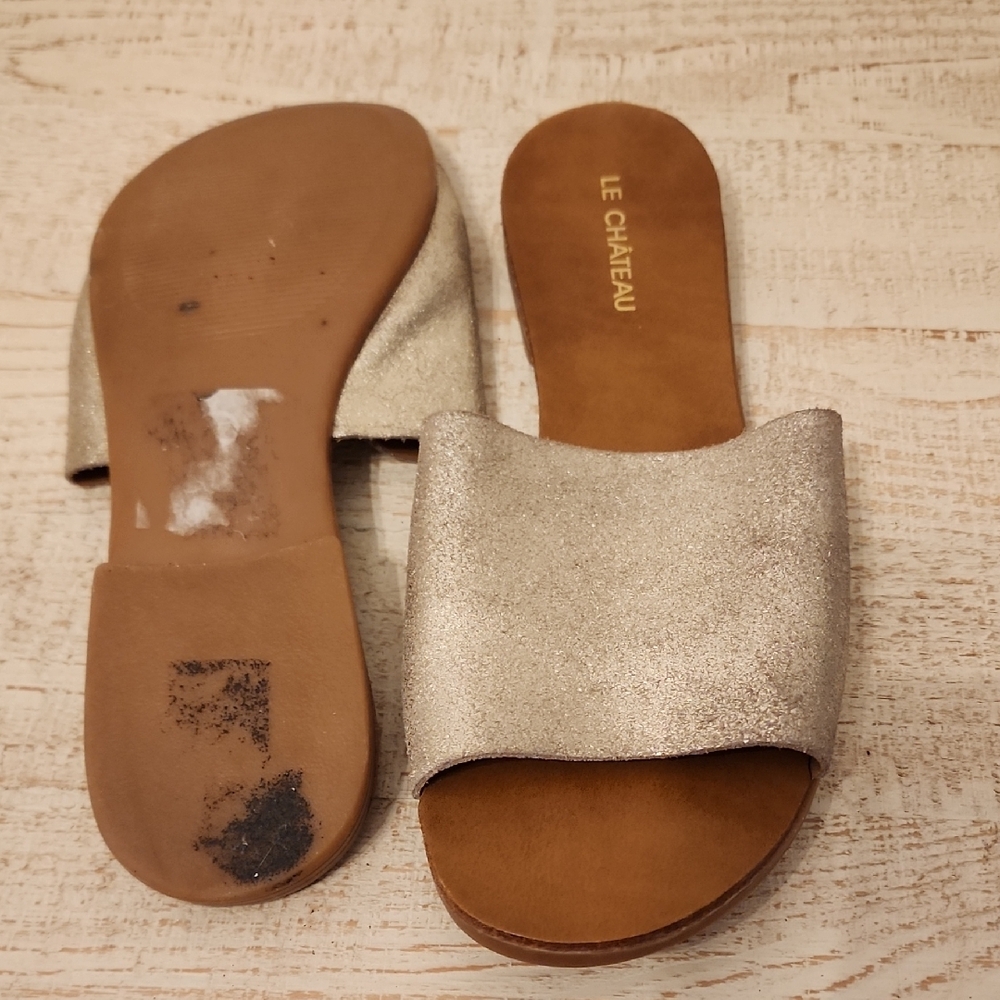 Le Chateau Women's Leather Metallic Slide Sandals Sz 8 WORN ONCE! - Picture 3 of 4